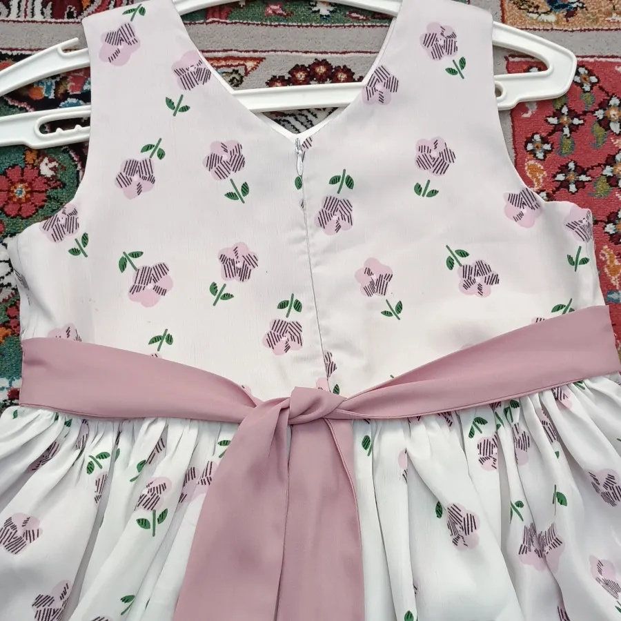 سارافون دخترانه