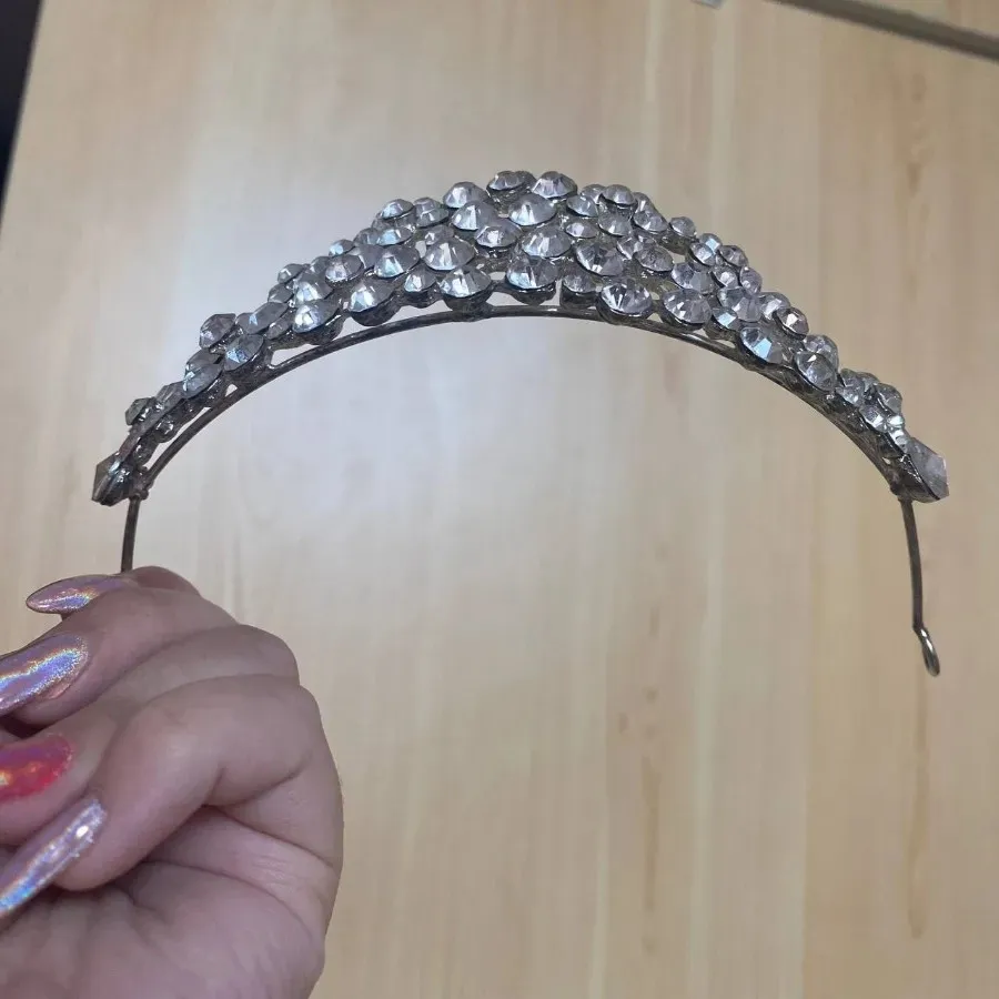 تاج عروس یا شنیون