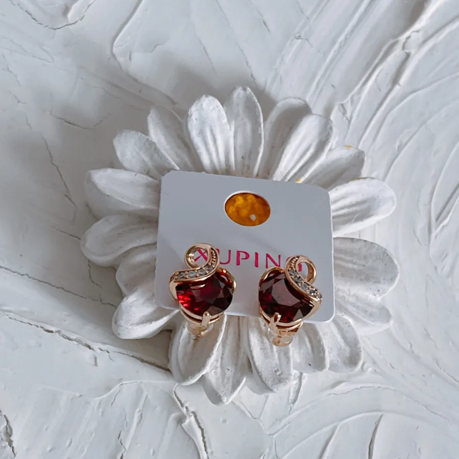 گوشواره طلایی