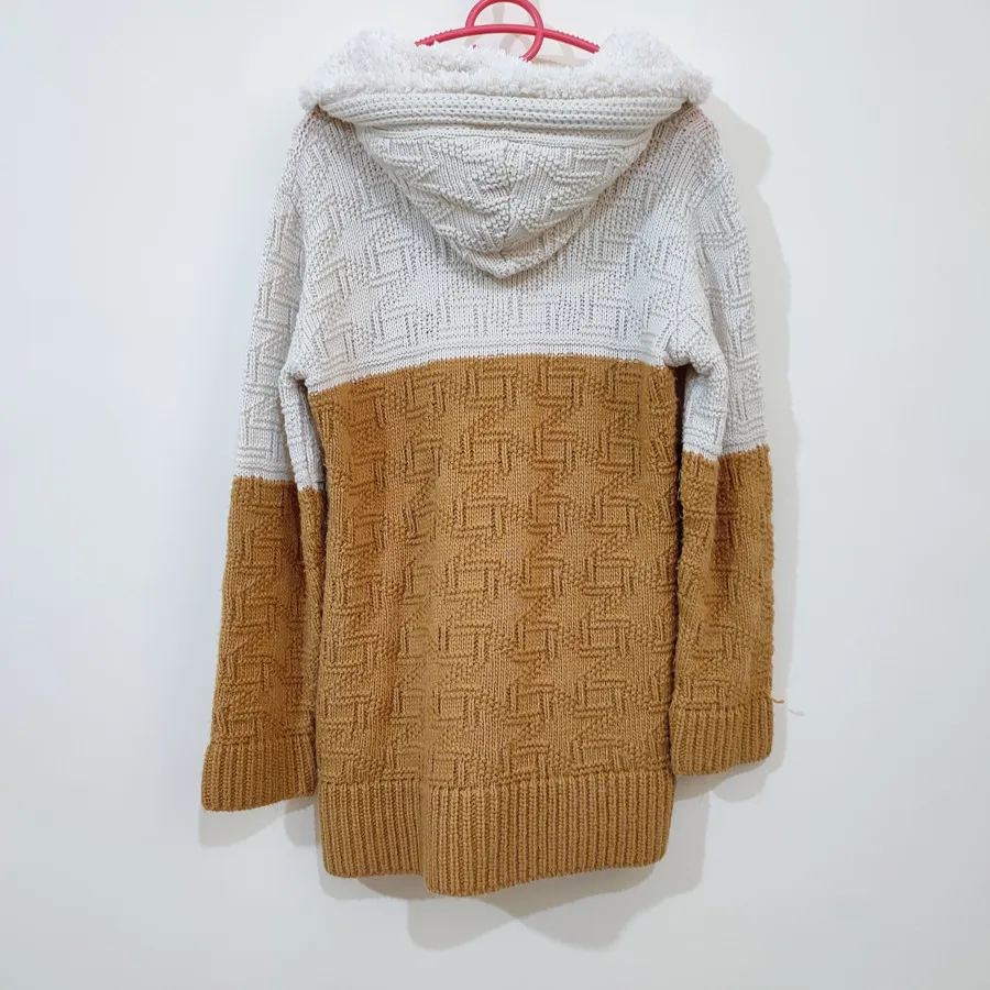 بافت کلاه خز دار