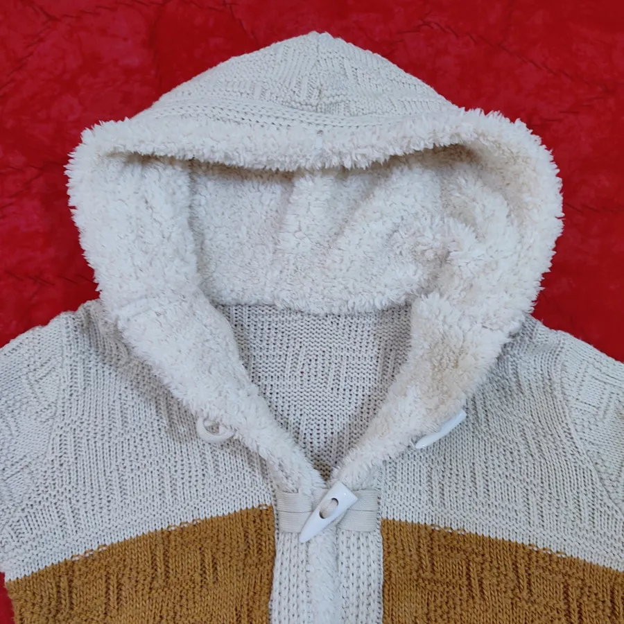 بافت کلاه خز دار