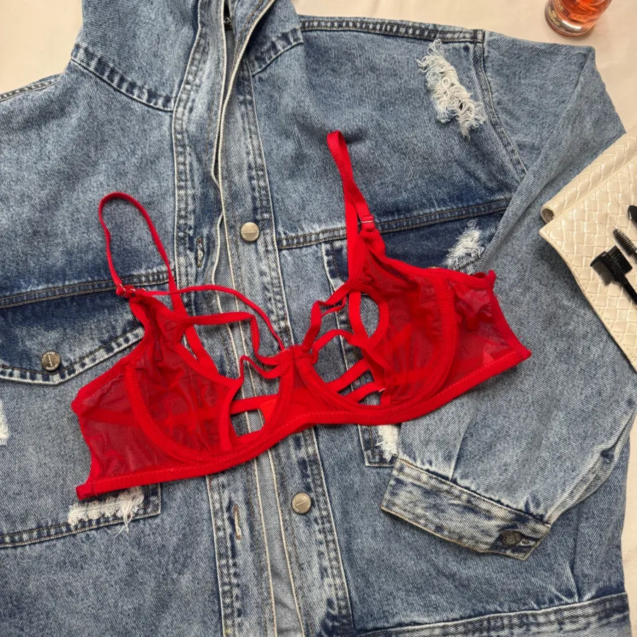 سوتین تک فنردار پروانه ای