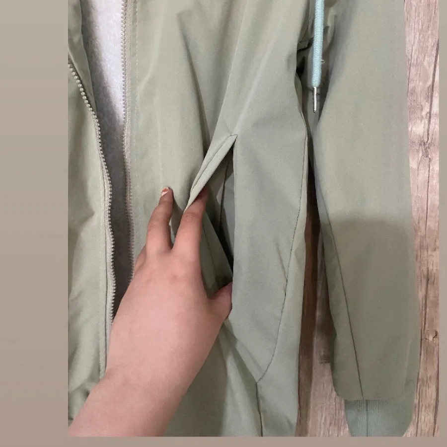 کاپشن داخل ببعی