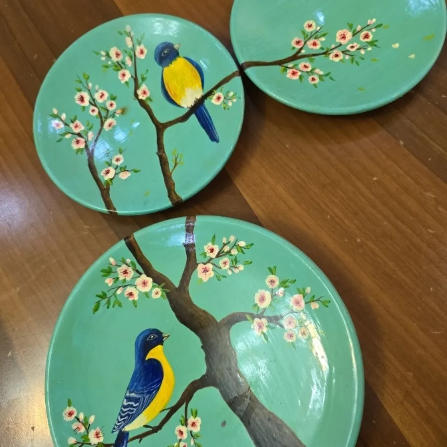 ظرف دیوارکوب