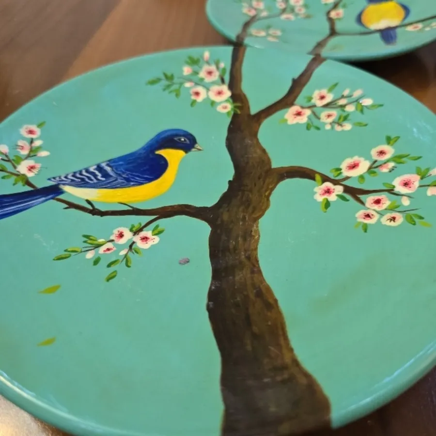 ظرف دیوارکوب