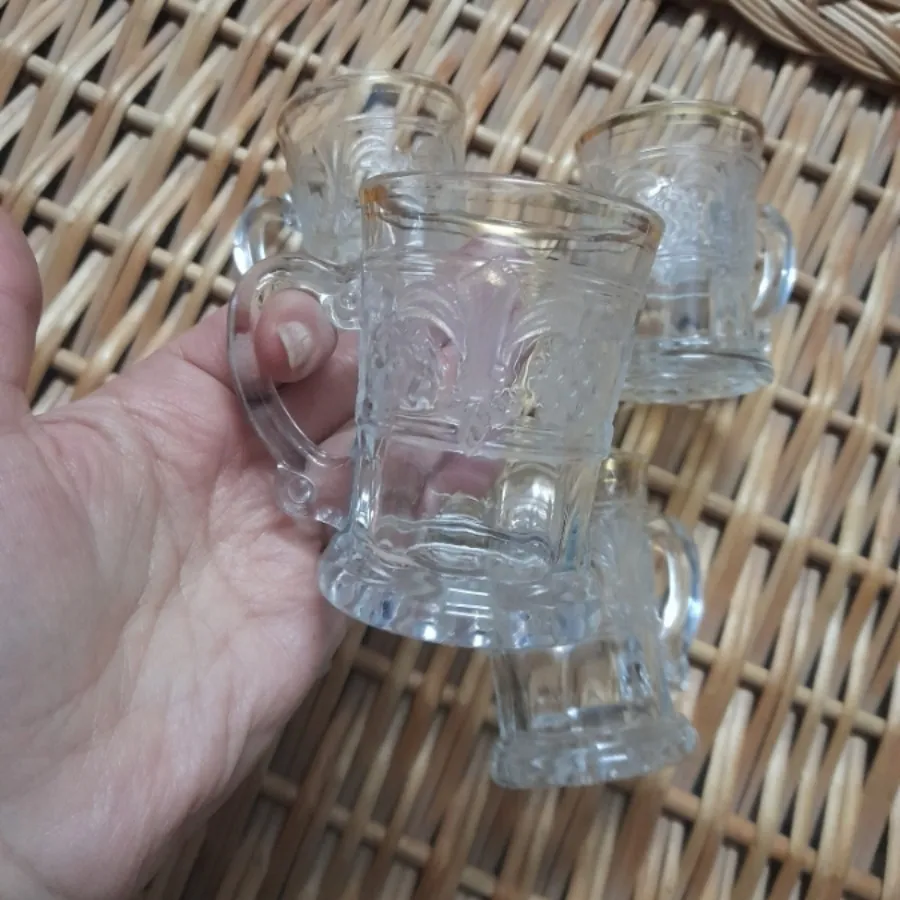 استکان قدیمی