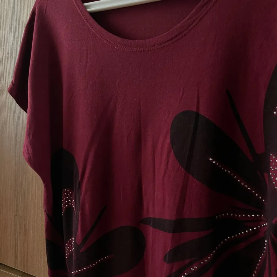 تیشرت زنانه