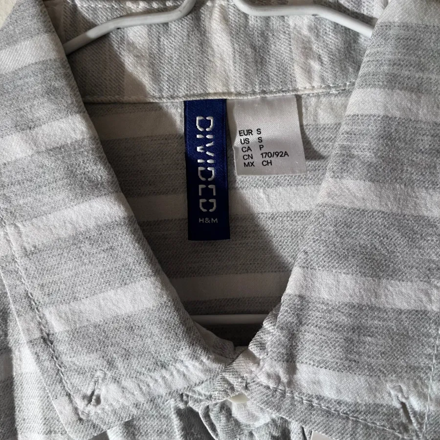 پیراهن مردانه