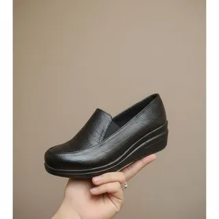 کفش مدل دوختی