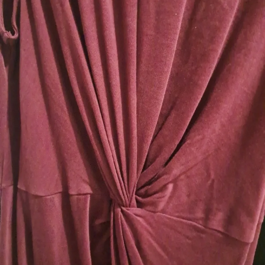 پیراهن زرشکی خارجی