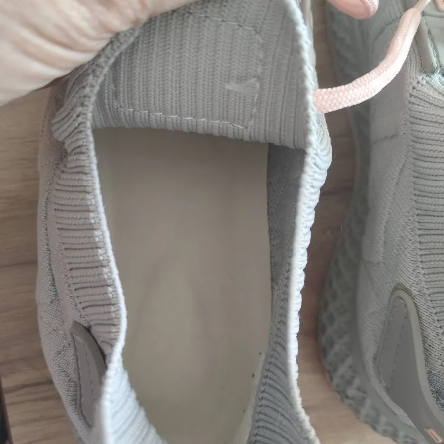 کتونی جورابی