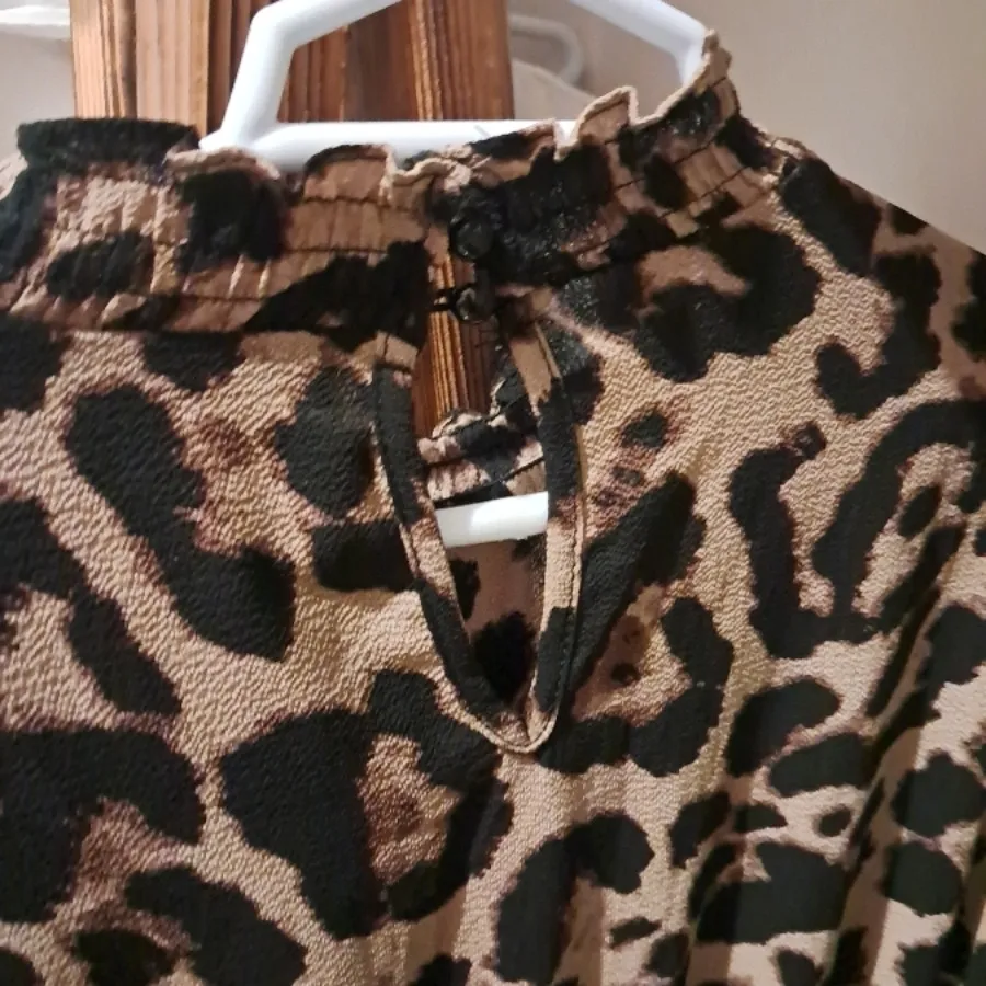 پیراهن پلنگی شین