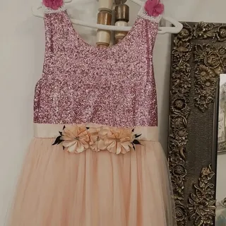 لباس مجلسی بچگانه