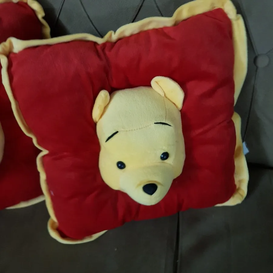 کوسن برای روی تخت کودک