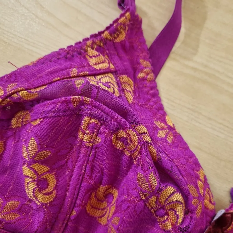 سوتین نخی کیپور