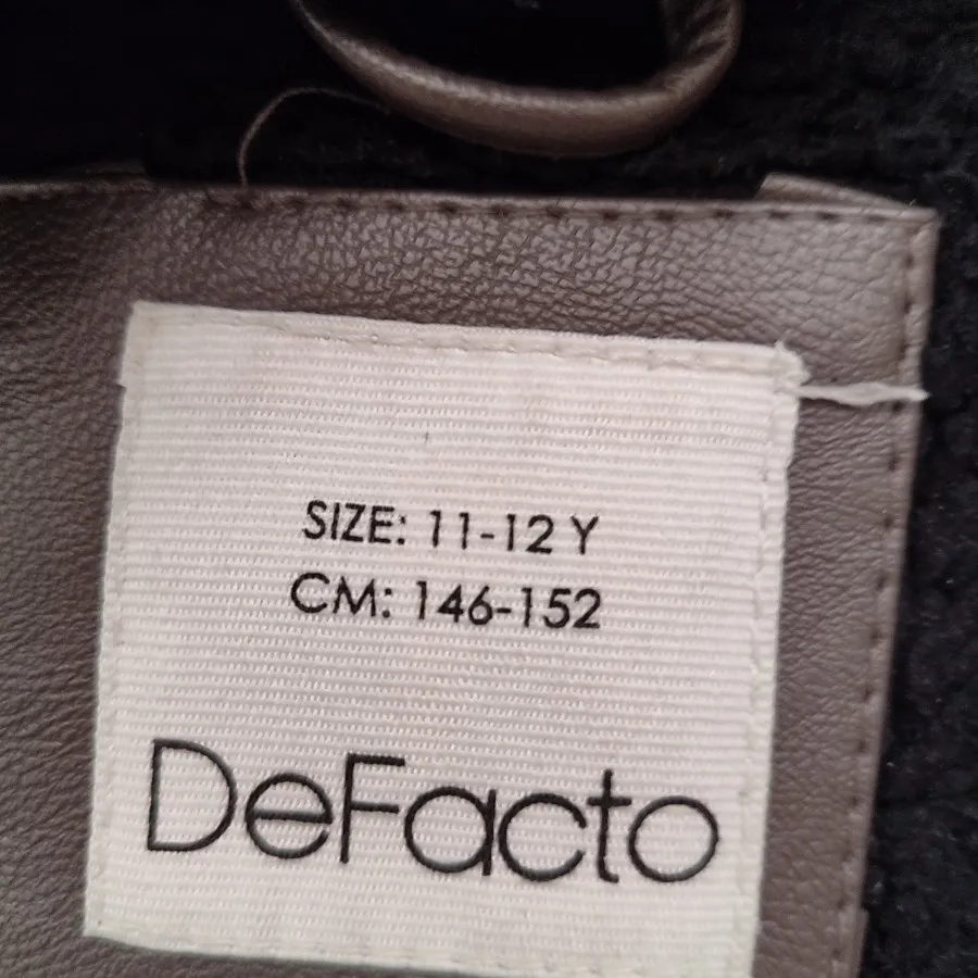 کاپشن چرم دفکتو