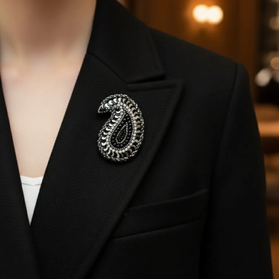 سنجاق سینه بته جقه