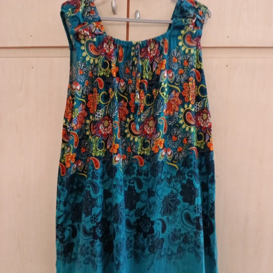 پیراهن ساحلی