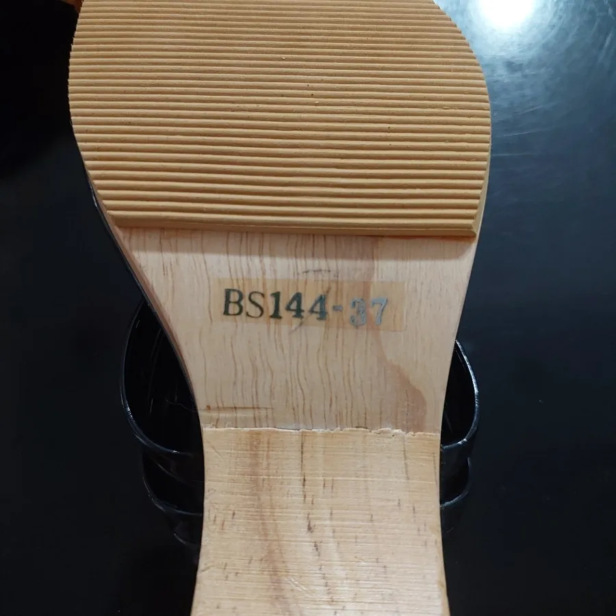 صندل زنانه STYLE CLASSIC