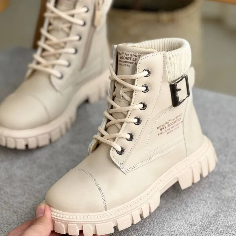 بوت اسپرت بچگانه