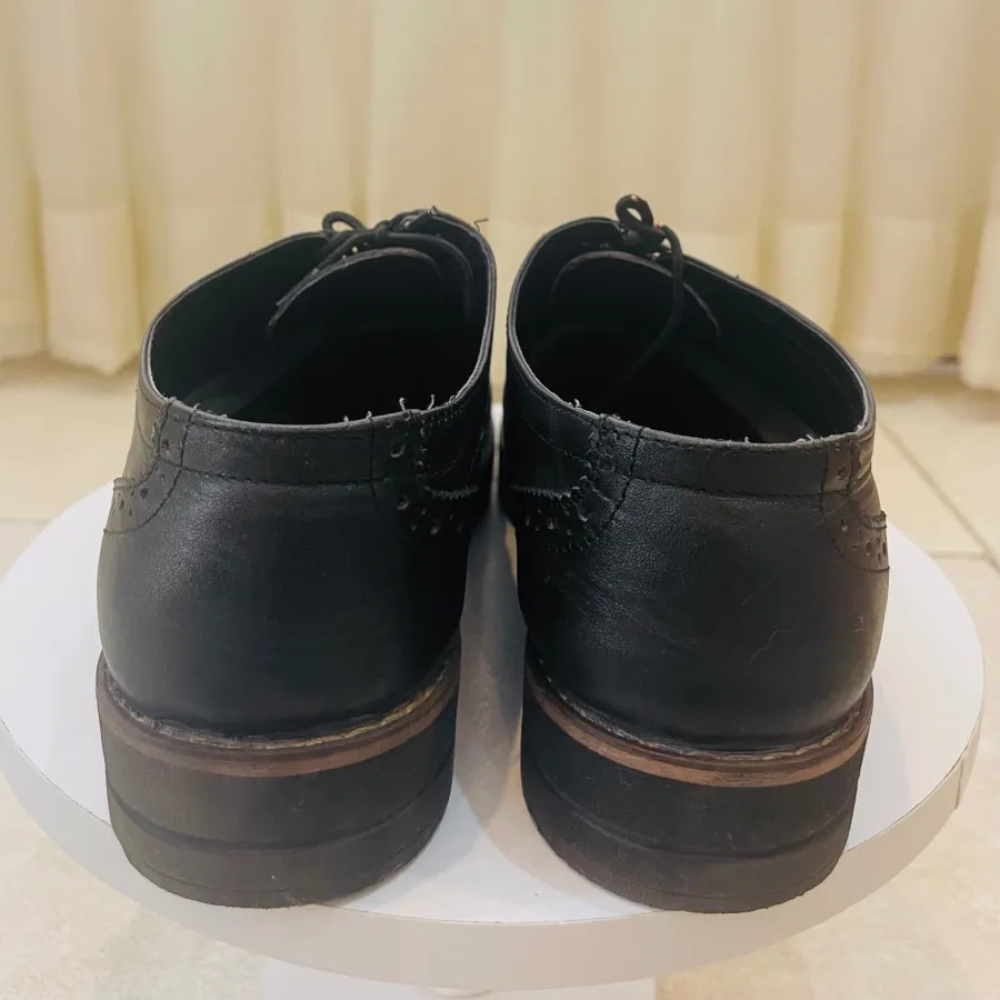 کفش مردانه چرم