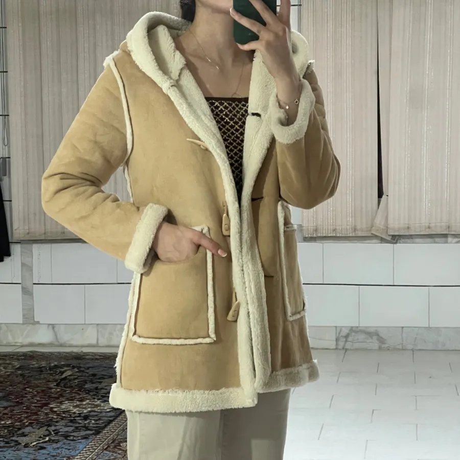 کاپشن نرمولی ببعی