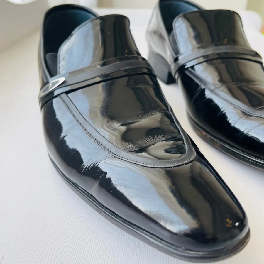 کفش مردانه ورنی