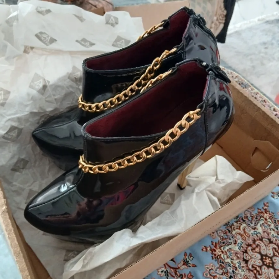 نیم بوت پاشنه طلا