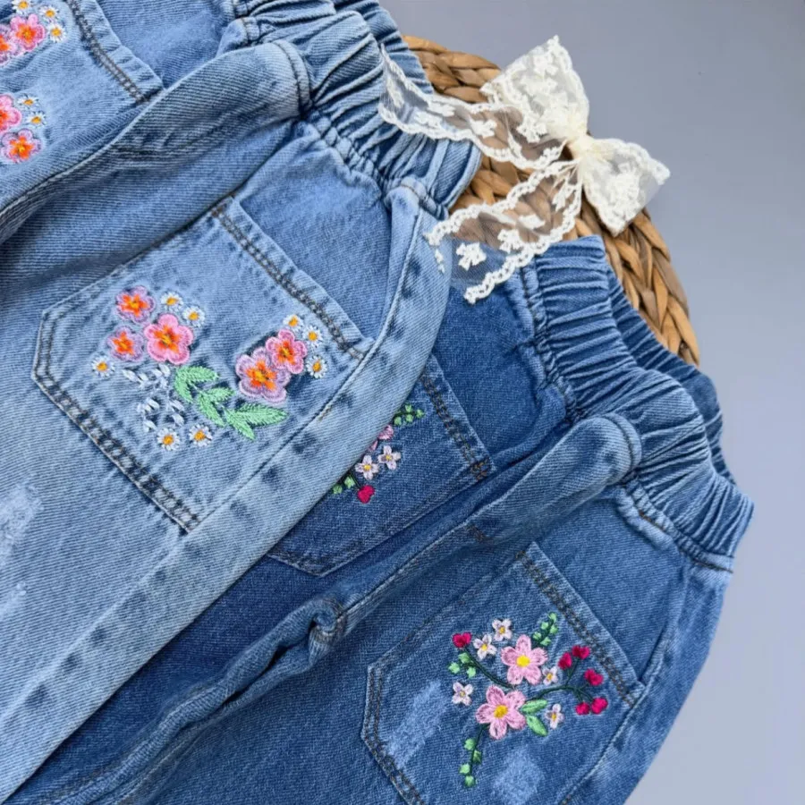 شلوار جین مام بچگانه