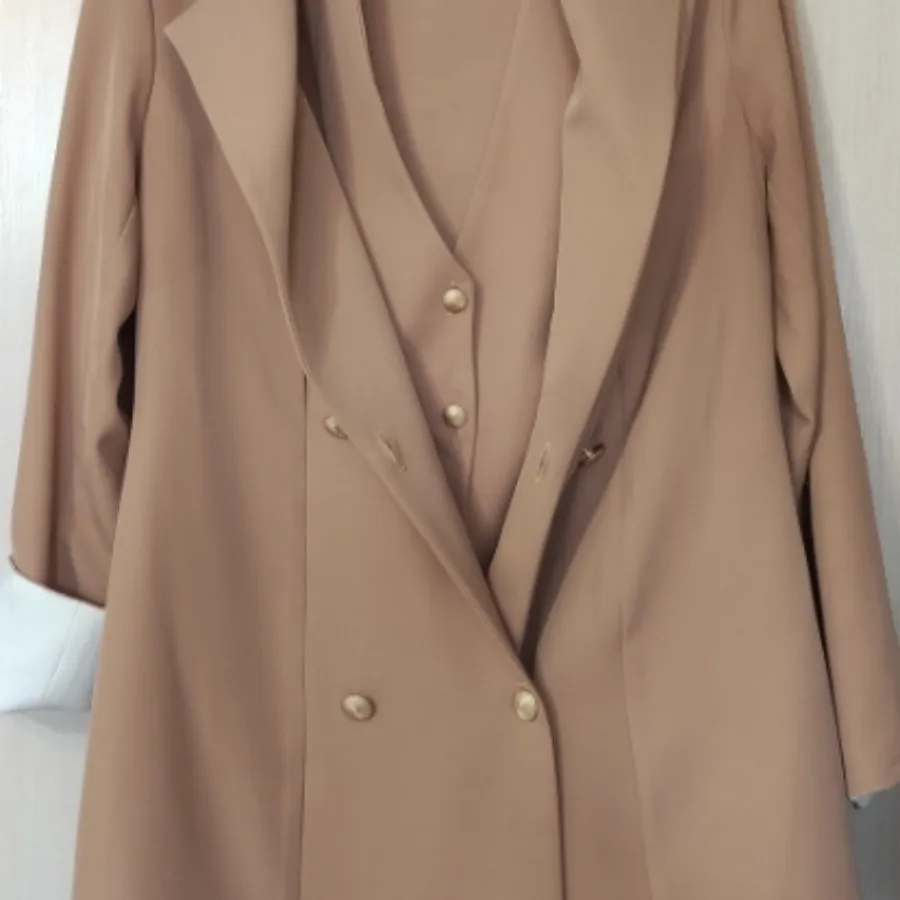 کت شلوار جلیقه