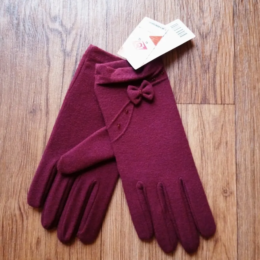 دستکش زنانه