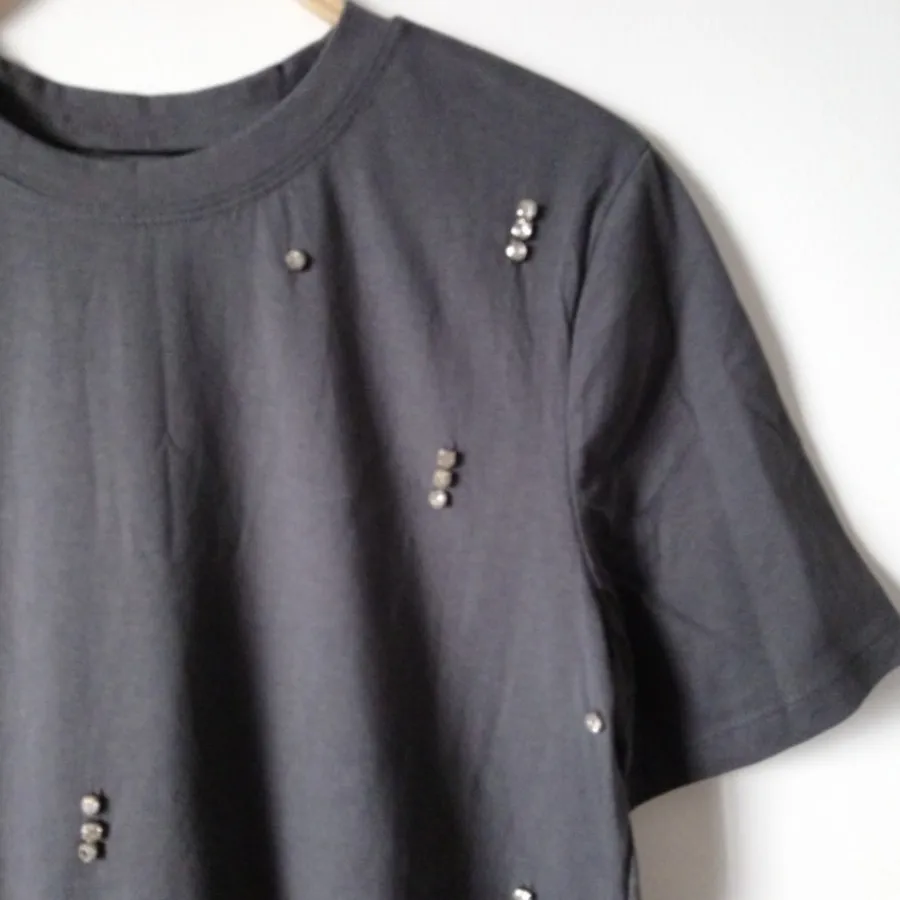 تیشرت نگین دار زنانه