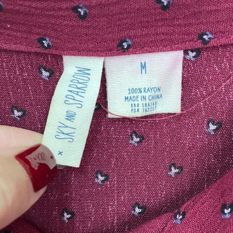 شومیز زرشکی