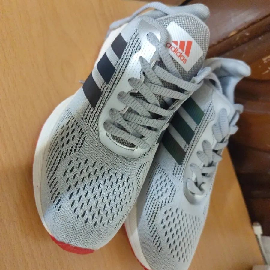 کتونی اسپرت