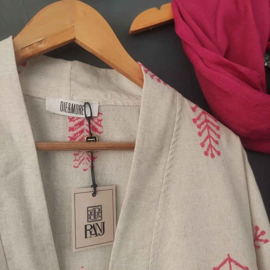 ست مانتو لینن کرمی و شال