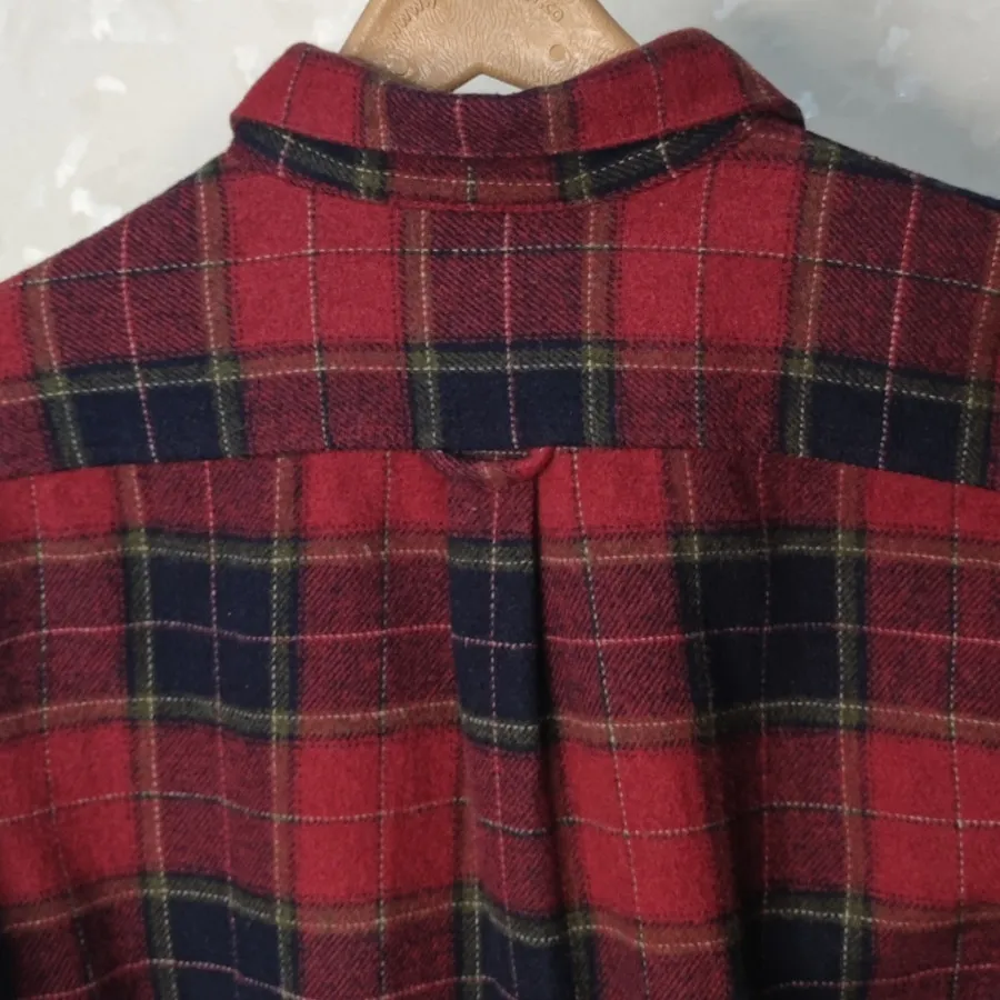 پیرهن پشمی چهارخانه قرمز