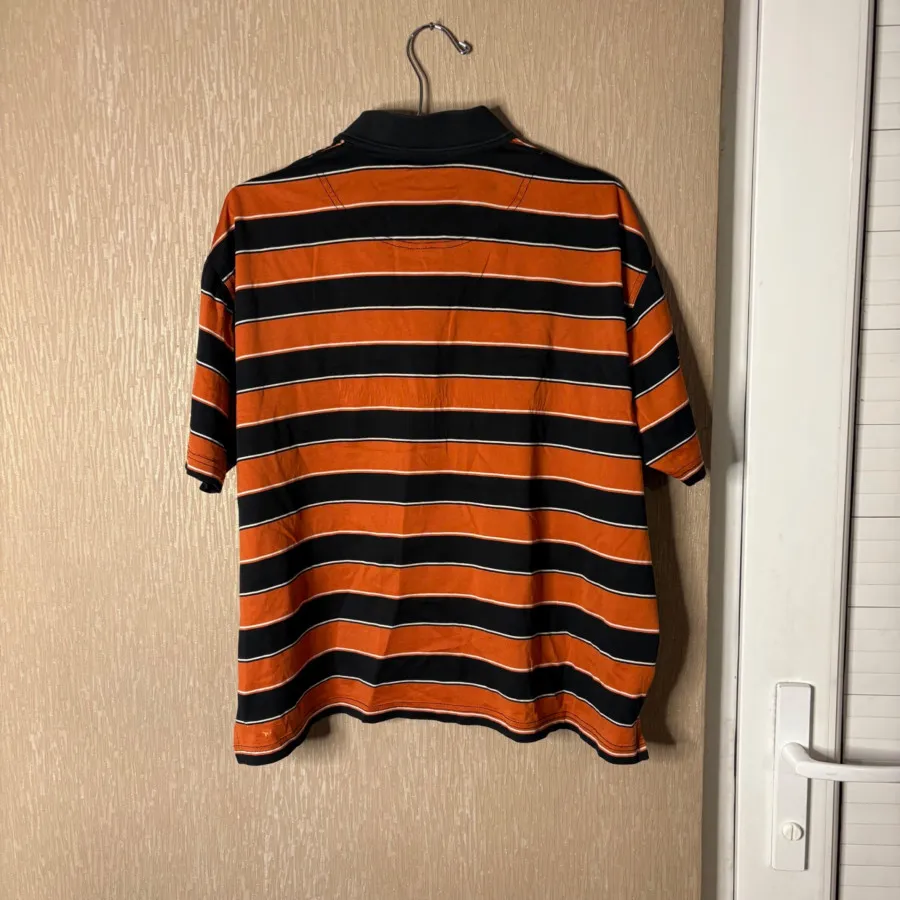 لباس راه راه نارنجی