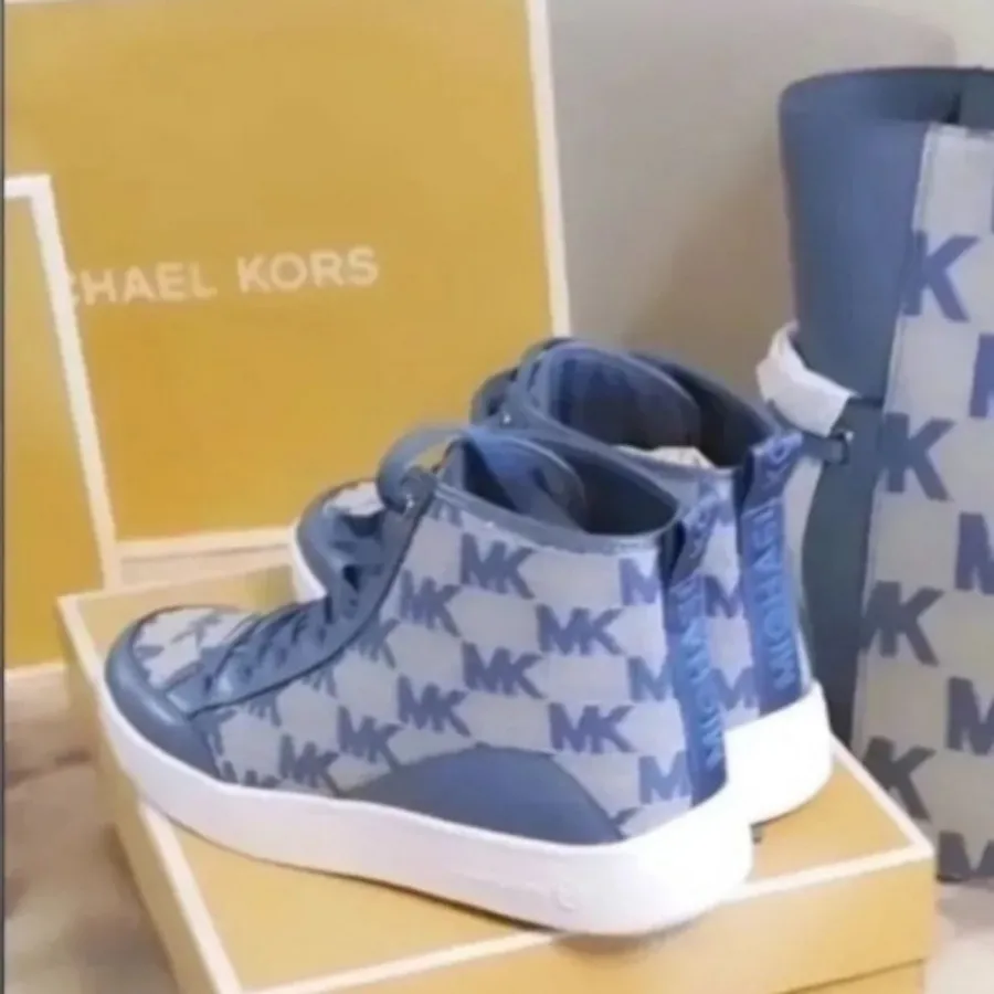 نیم بوت Michael Kors