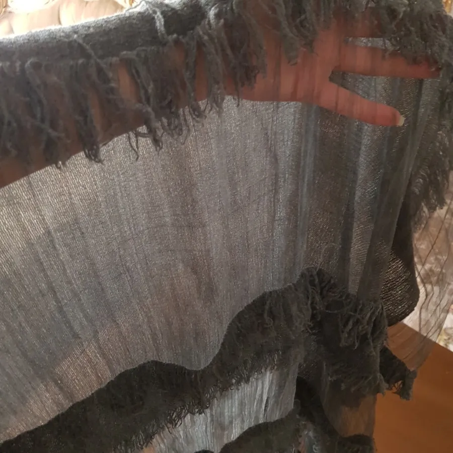 شال دخترانه یا زنانه