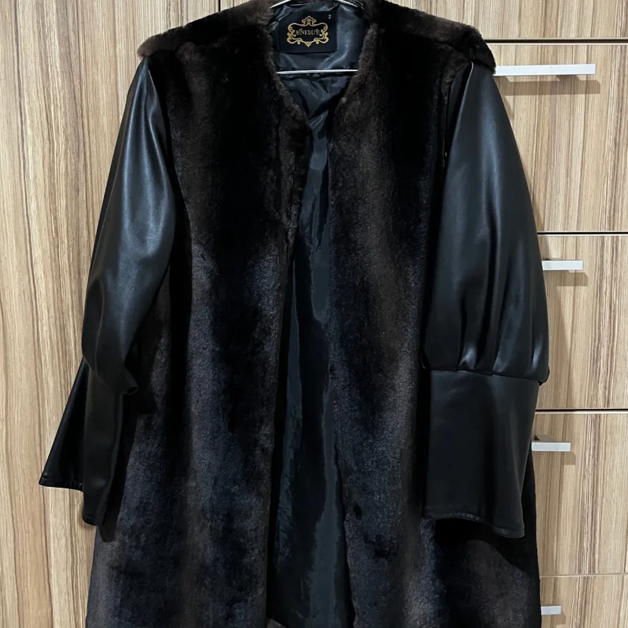 پالتو پوست چرم