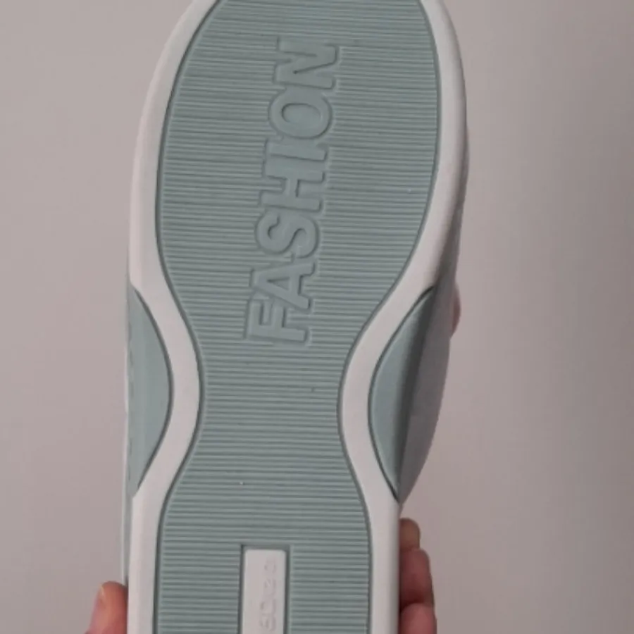 صندل عروسکی