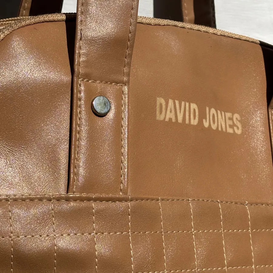 کیف دوشی برند David Jones