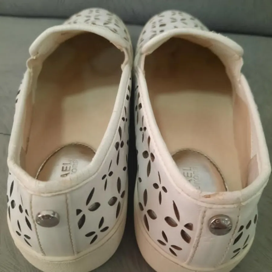 کفش مایکل کورس