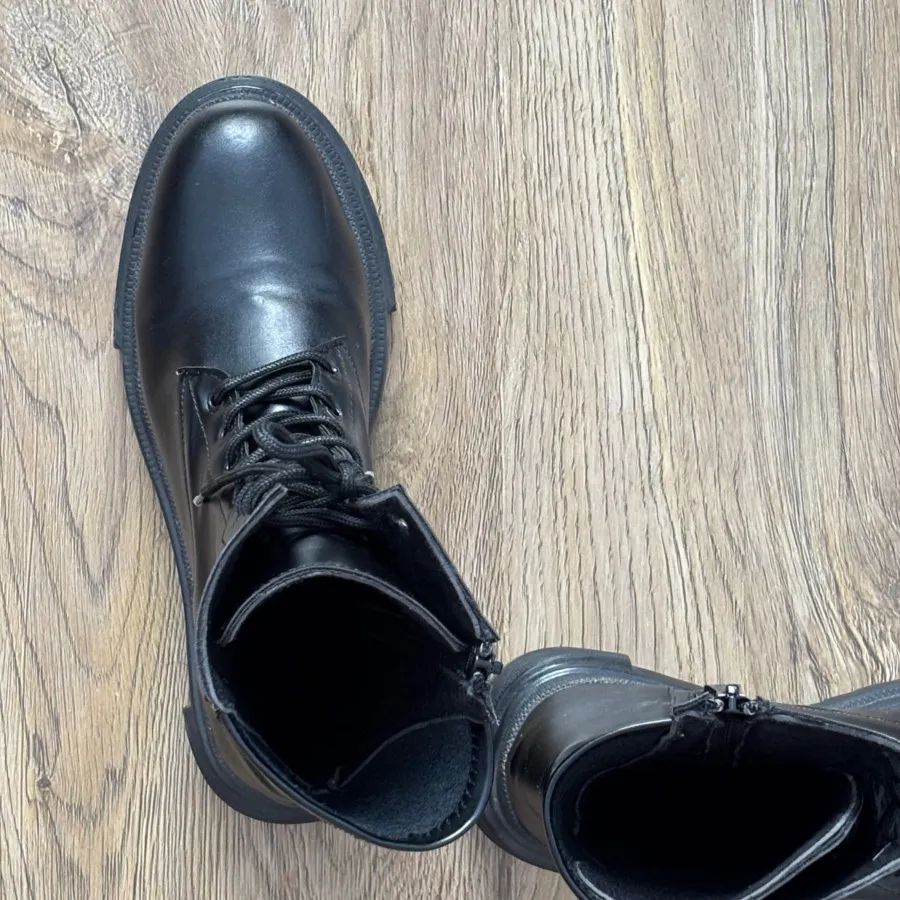 بوت بند دار