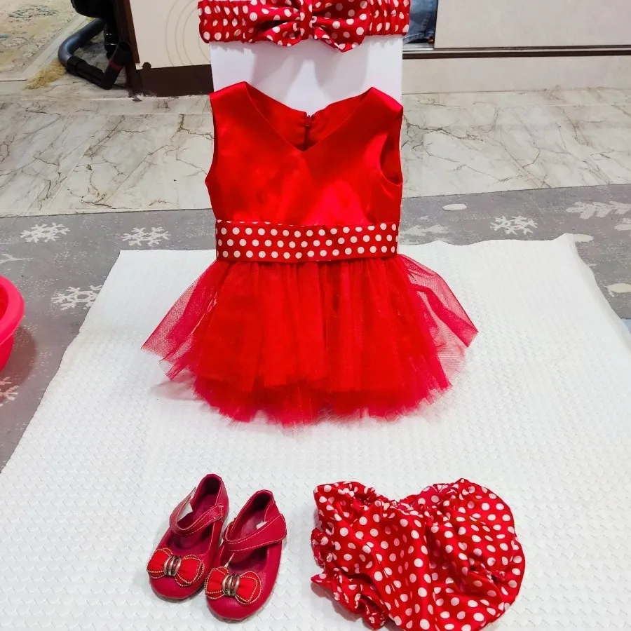 پیراهن دخترانه