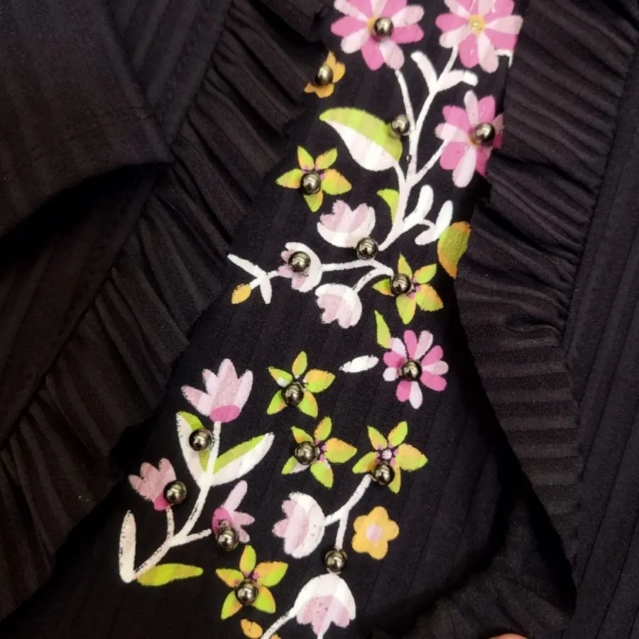 بلوز آستین بلند زنانه