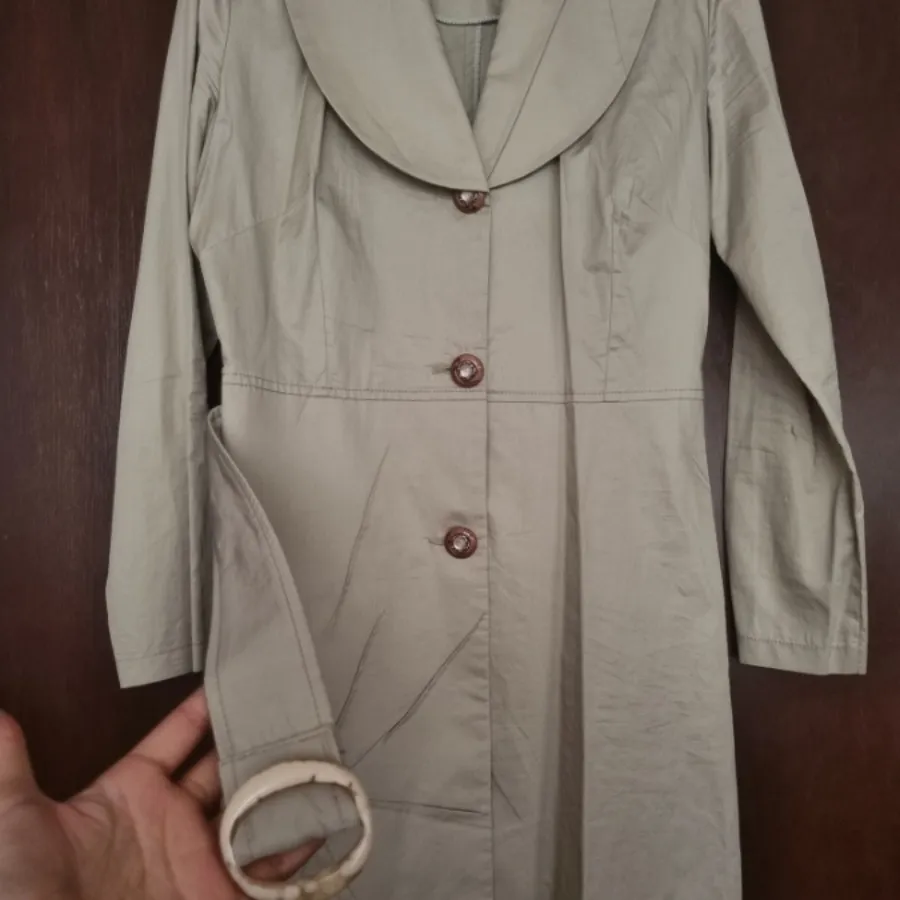 مانتو هر کدام 100