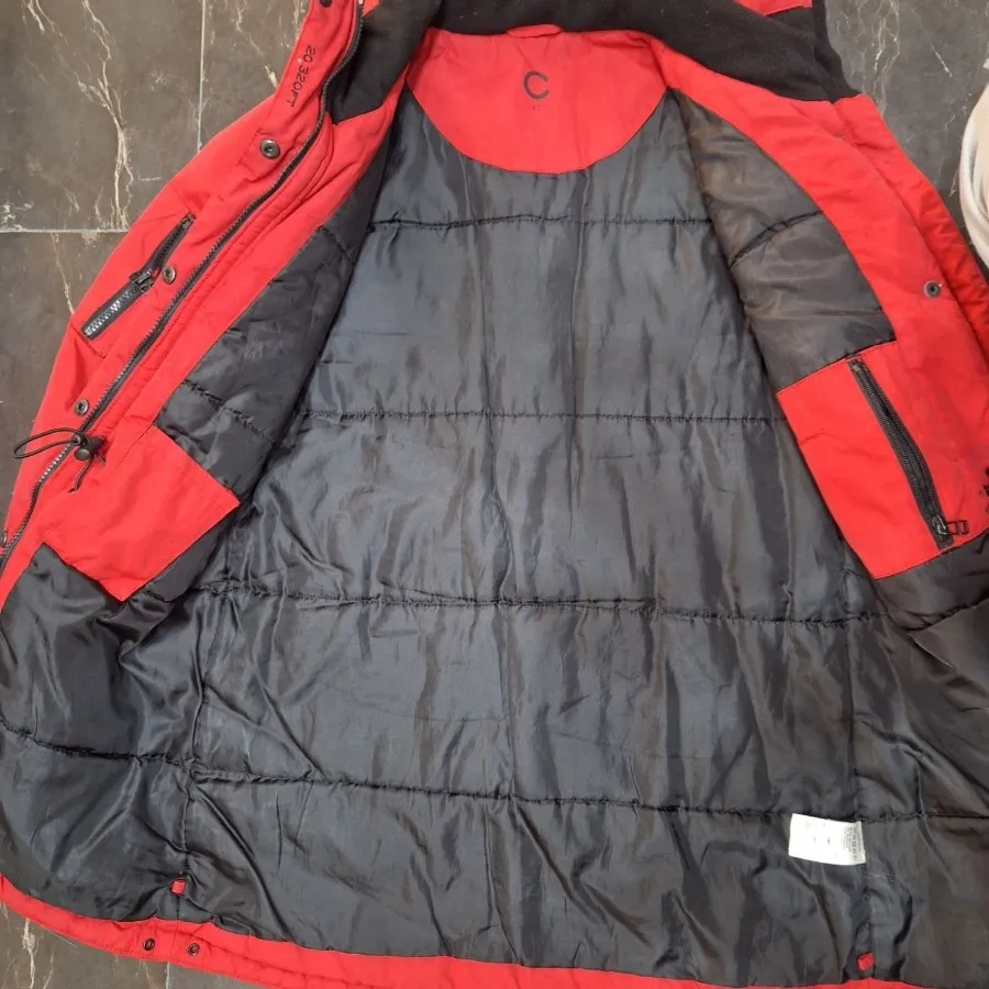 کاپشن قرمز اورجینال