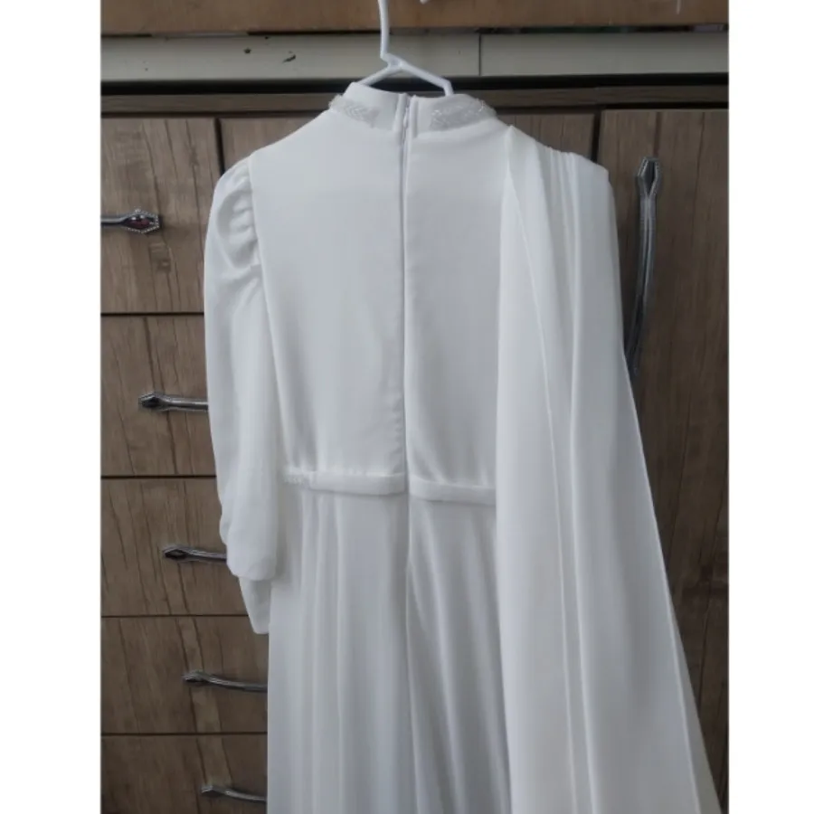 لباس عقد و عروسی