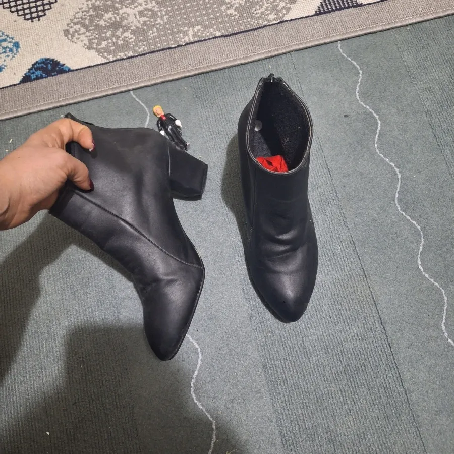 نیم بوت مشکی